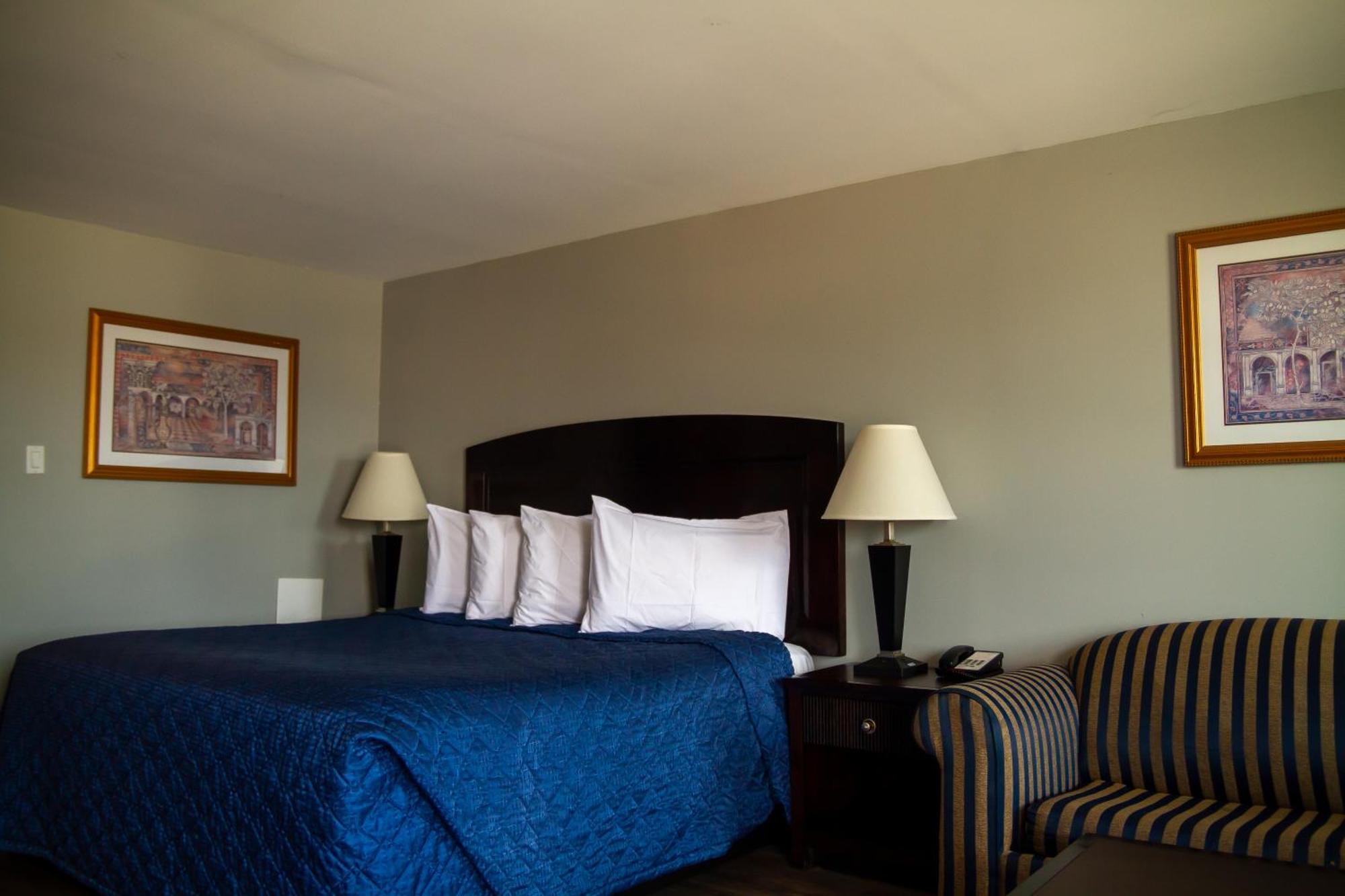 Saxony Motel Chatham-Kent 외부 사진